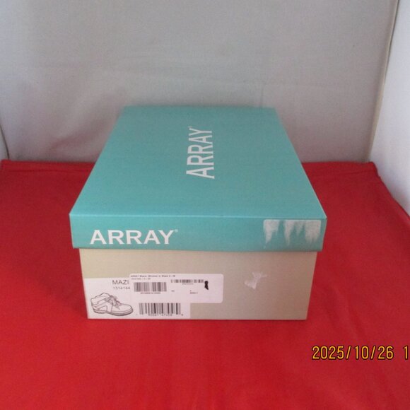 Array Mazie Lace-Up Round Toe Ankle Boots $110 - US Size 6 - Black - 1399 - Picture 10 of 11